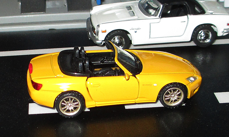 Illustration for article titled Land of the Rising Sun-Day: Honda S2000 Type V
